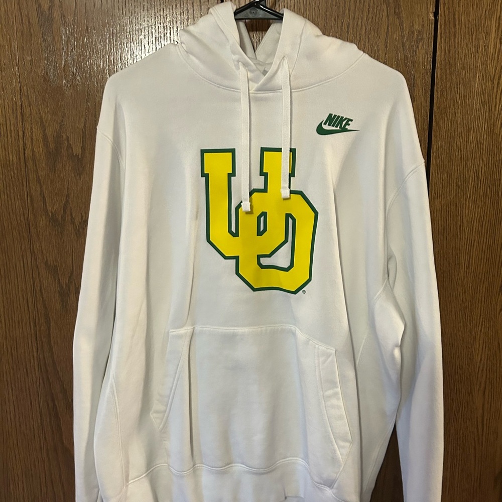 Nike University of Oregon hoodie.